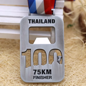 18589_Creative-Medal_1